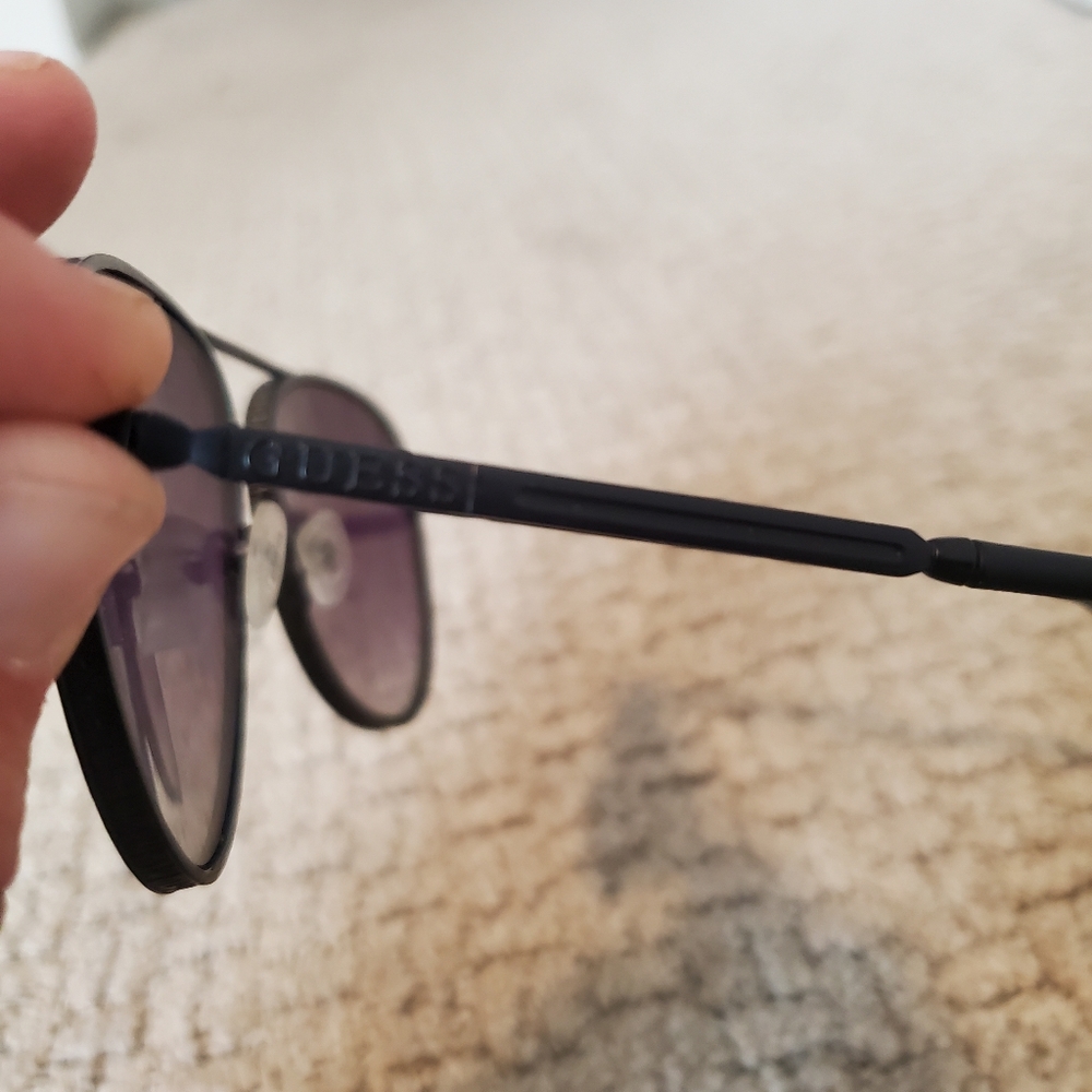 Guess sunglasses - Picture 3 of 6